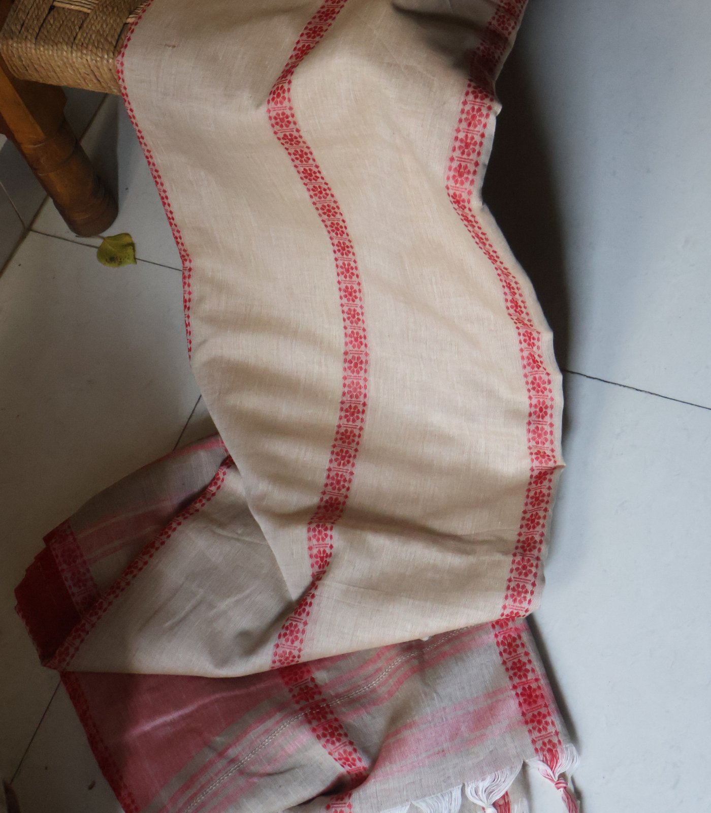 Untitled design (12) Dhonekhali Cotton Saree - Image 1